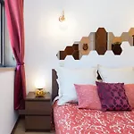 Host Wise - Cool Flat - Center Near Aliados Apartament